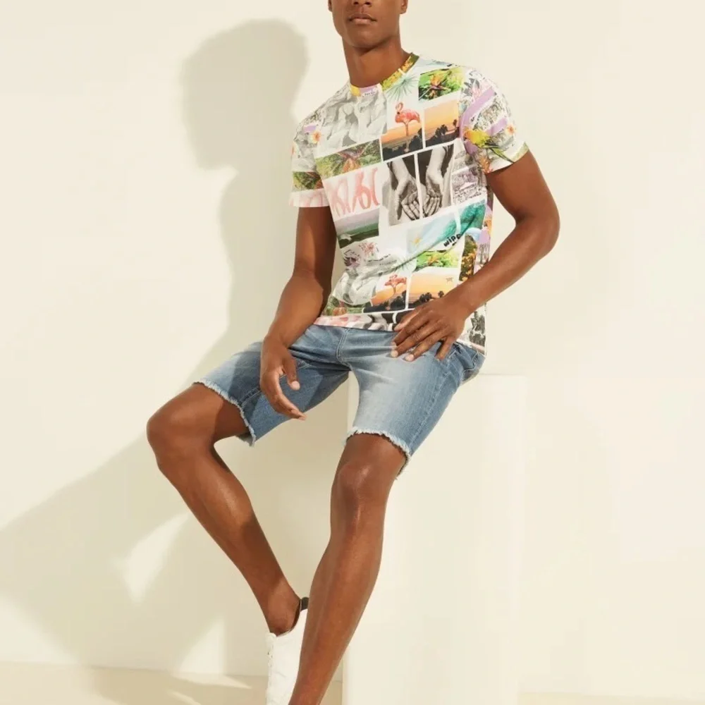 Guess | Short Sleeves Postcard Tee Mens Size M Organic Cotton Crewneck Pullover - Picture 5 of 14